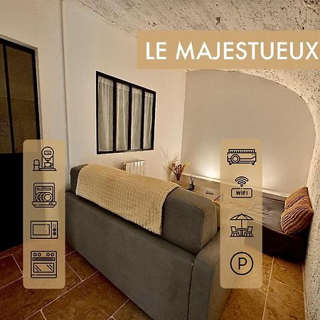Apartament Place De Parking Au Pied Du Logement - Spacieux Et Atypique Orlean Zewnętrze zdjęcie